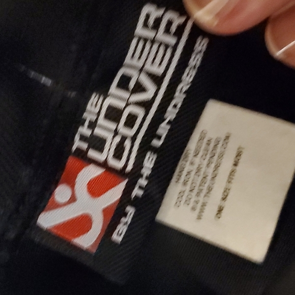 The UnderCover Convertible Shorts Changeroom Backpack Garment BNWT GRAY - Picture 8 of 11